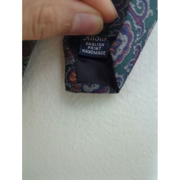 Mallards Mens Paisley Multicolor All‎ Silk Necktie English Print - Picture 5 of 6